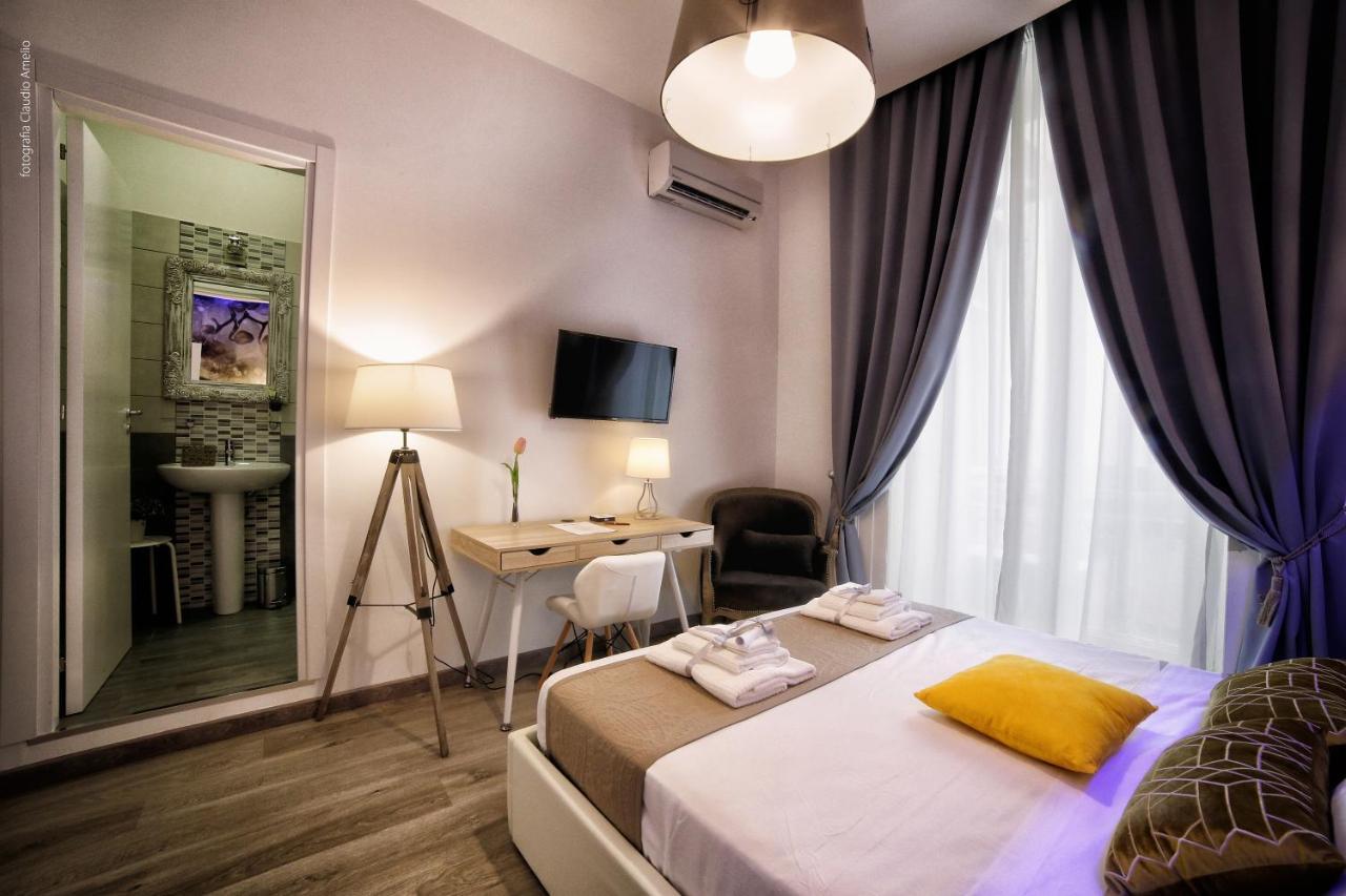 Bourbon House Panzió Nápoly Kültér fotó
