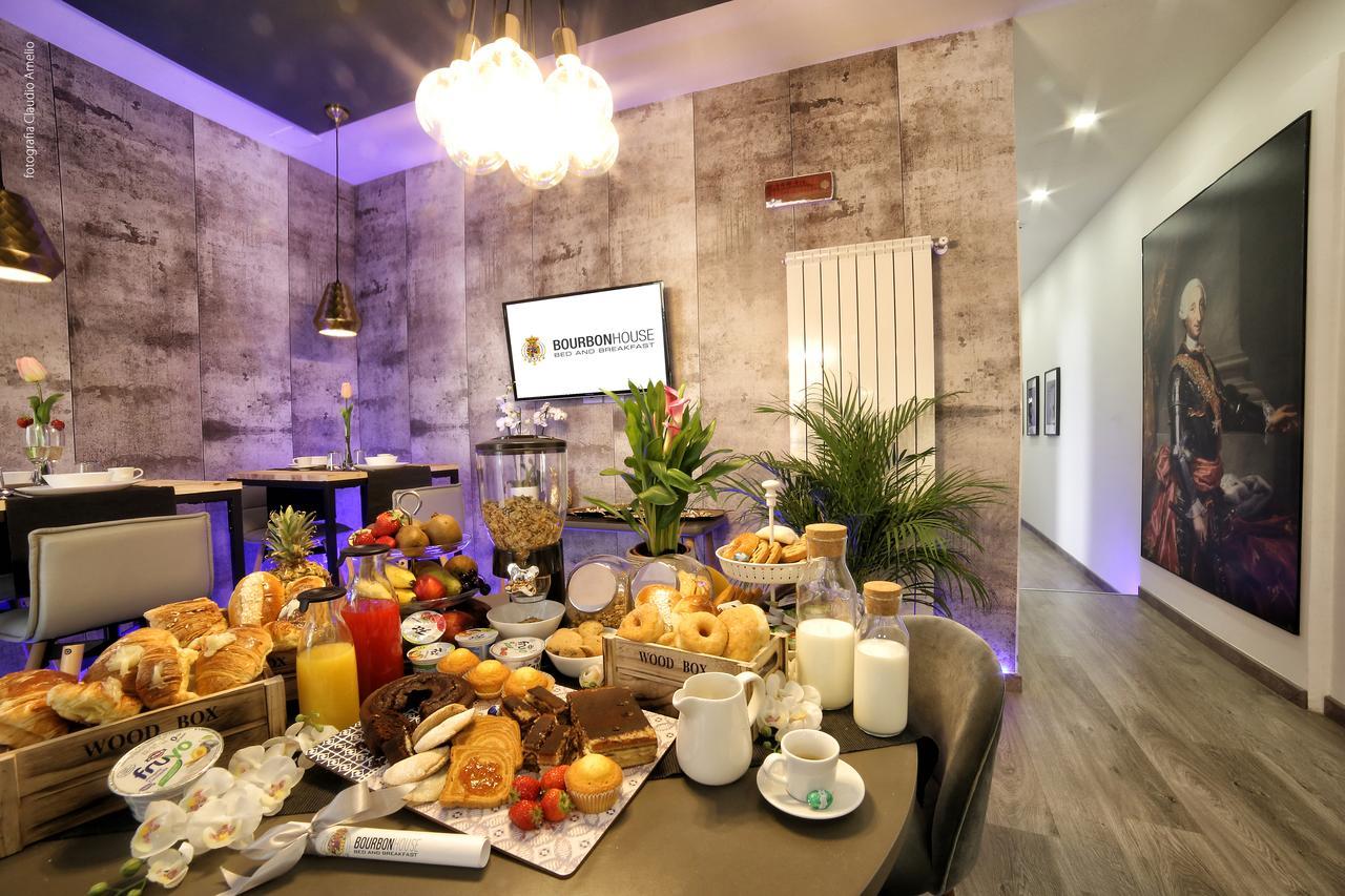 Bourbon House Panzió Nápoly Kültér fotó