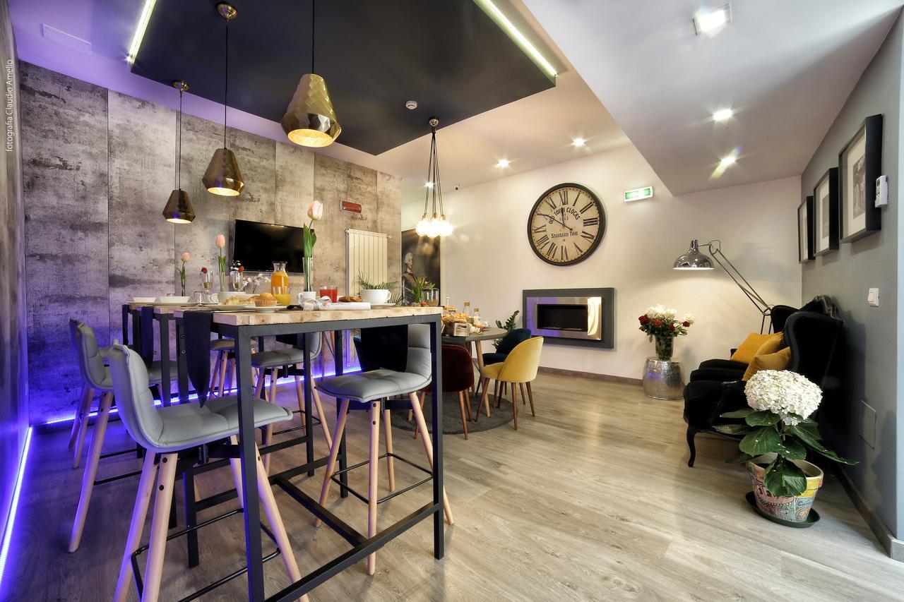 Bourbon House Panzió Nápoly Kültér fotó