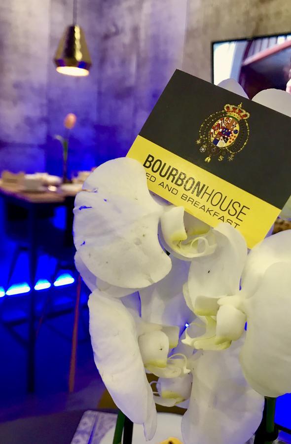 Bourbon House Panzió Nápoly Kültér fotó